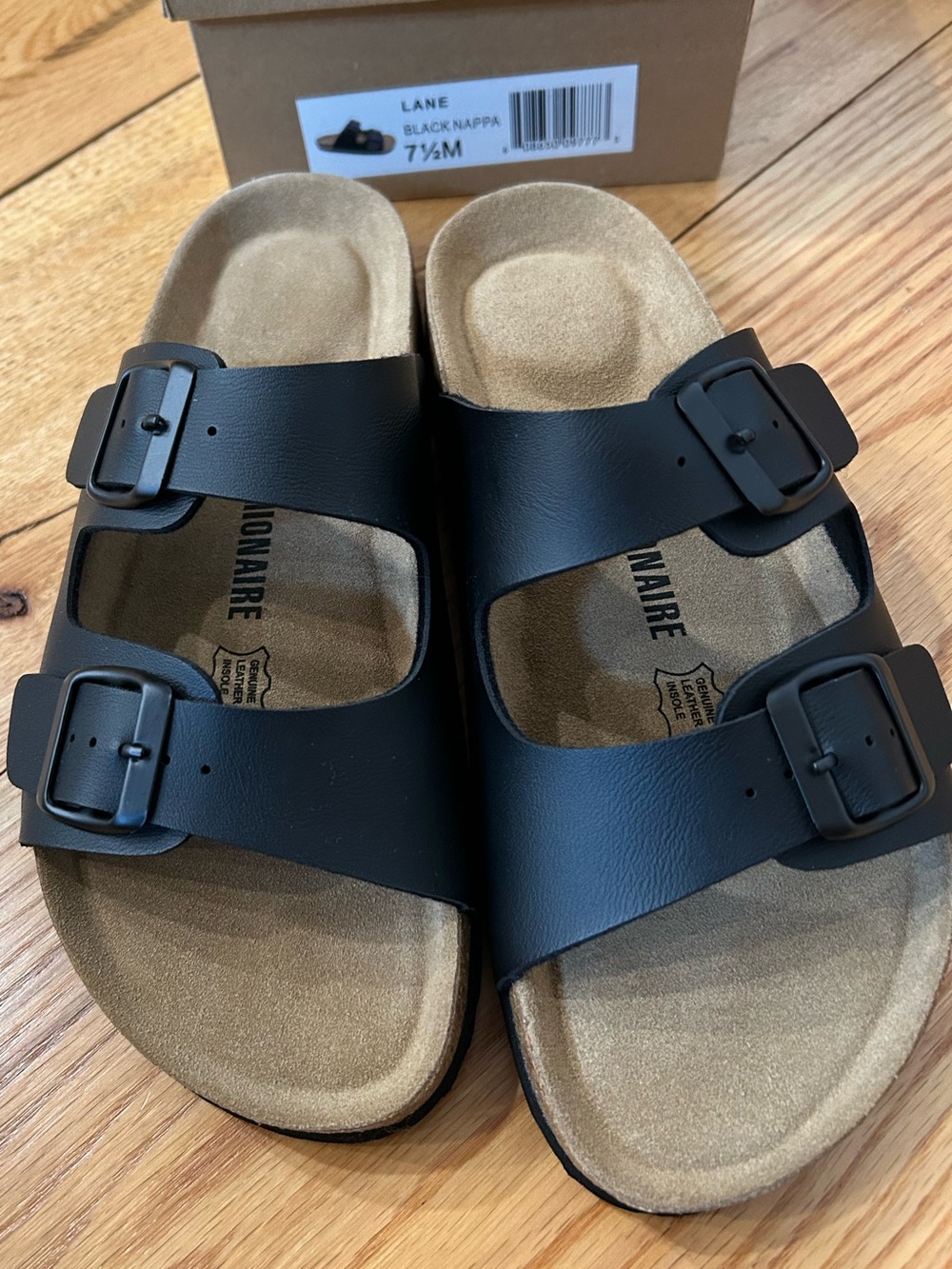 Cushionaire Lane Sandals Black Nappa. Women’s 7.5 NEW